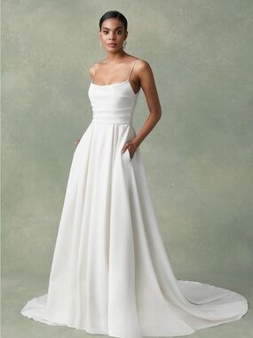 Justin Alexander Wedding Dress